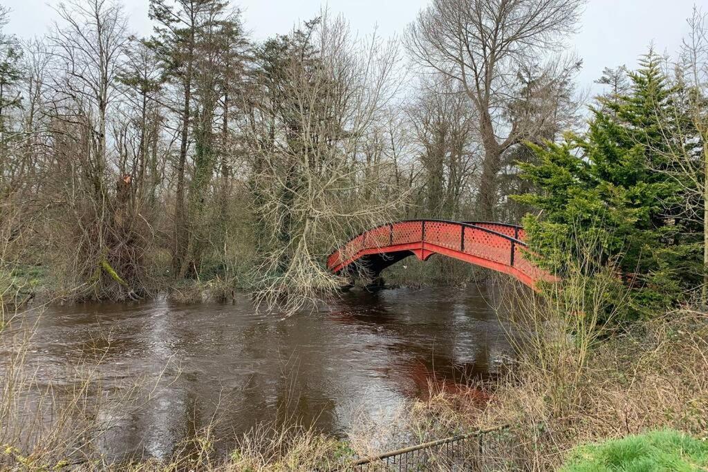 Two Bedroom Town House Beside The River Barrow Carlow Exterior photo